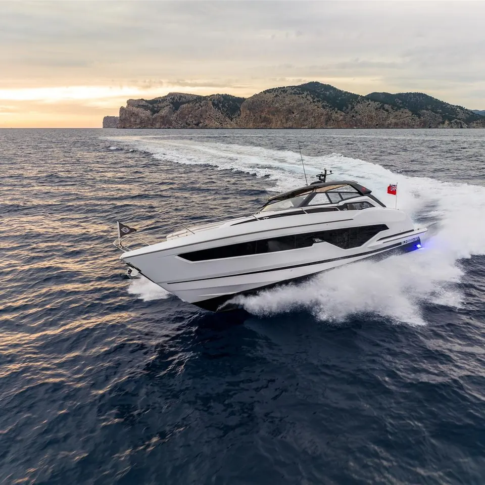 Sunseeker Sunseeker Predator