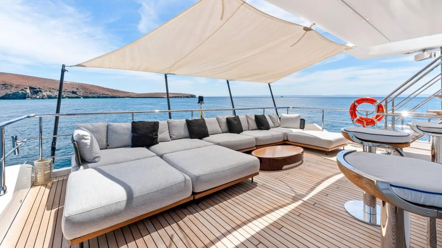 Flybridge