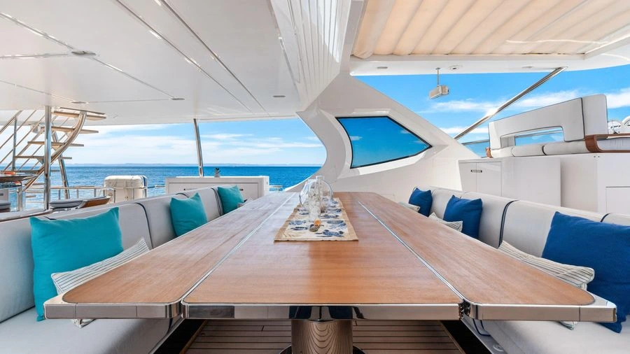 Upper Deck