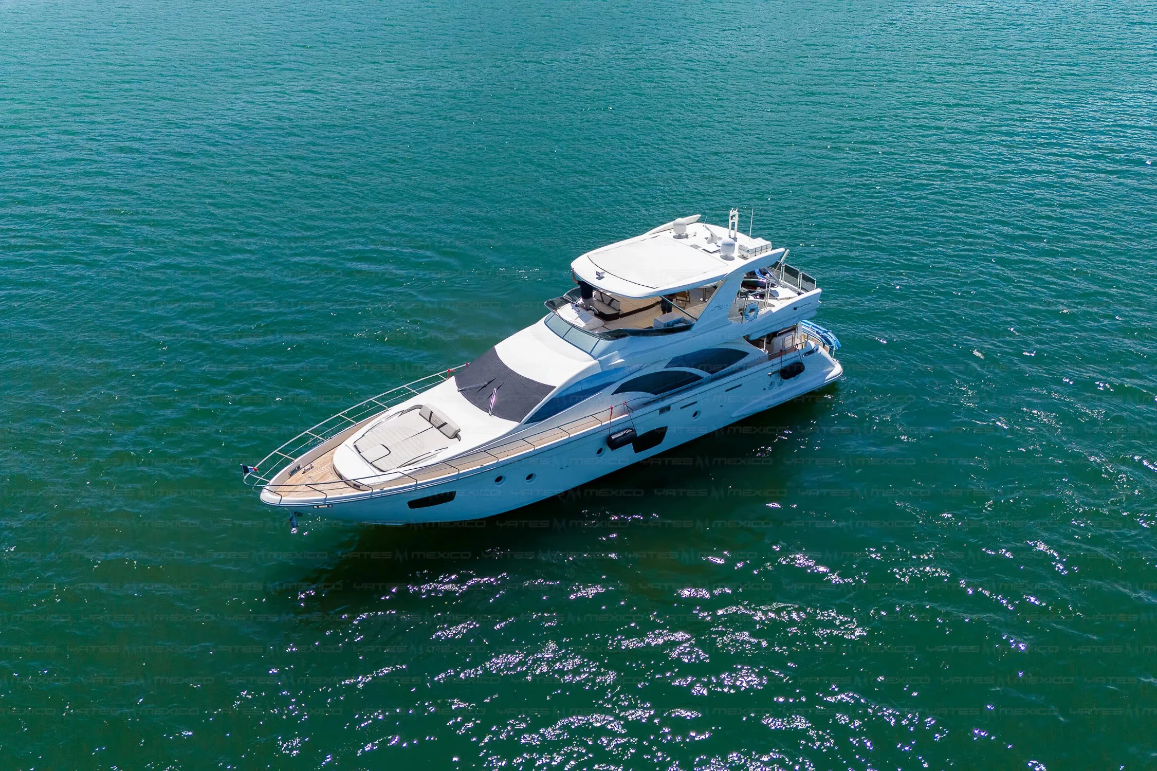 Jumbo 75 exterior · Yates México · La Paz BCS