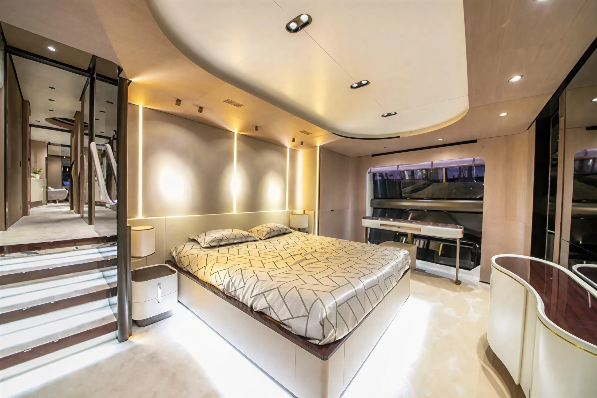 Master suite