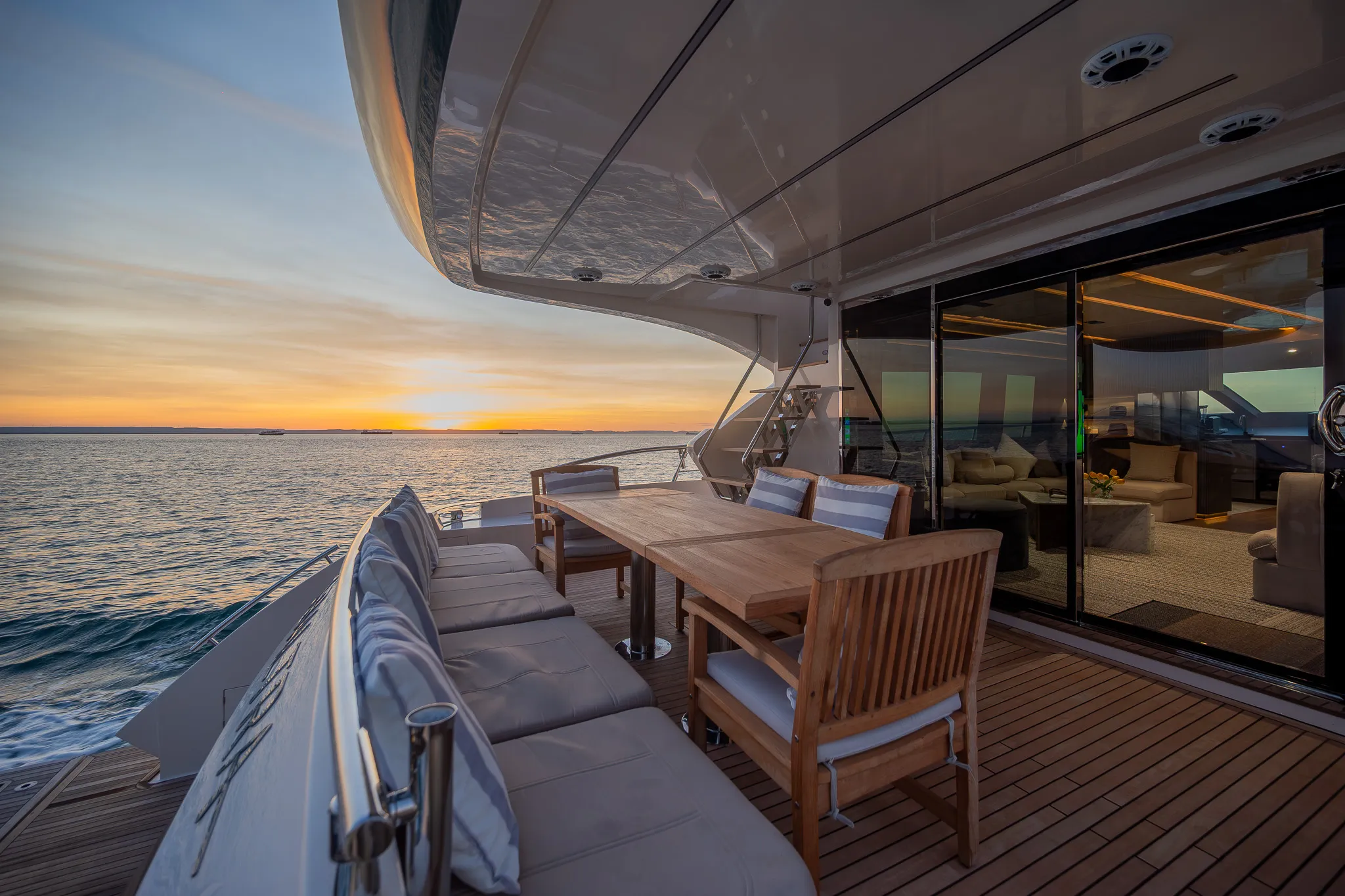 Baltra 68 Aftdeck Flybridge 02 · Yates México · La Paz BCS