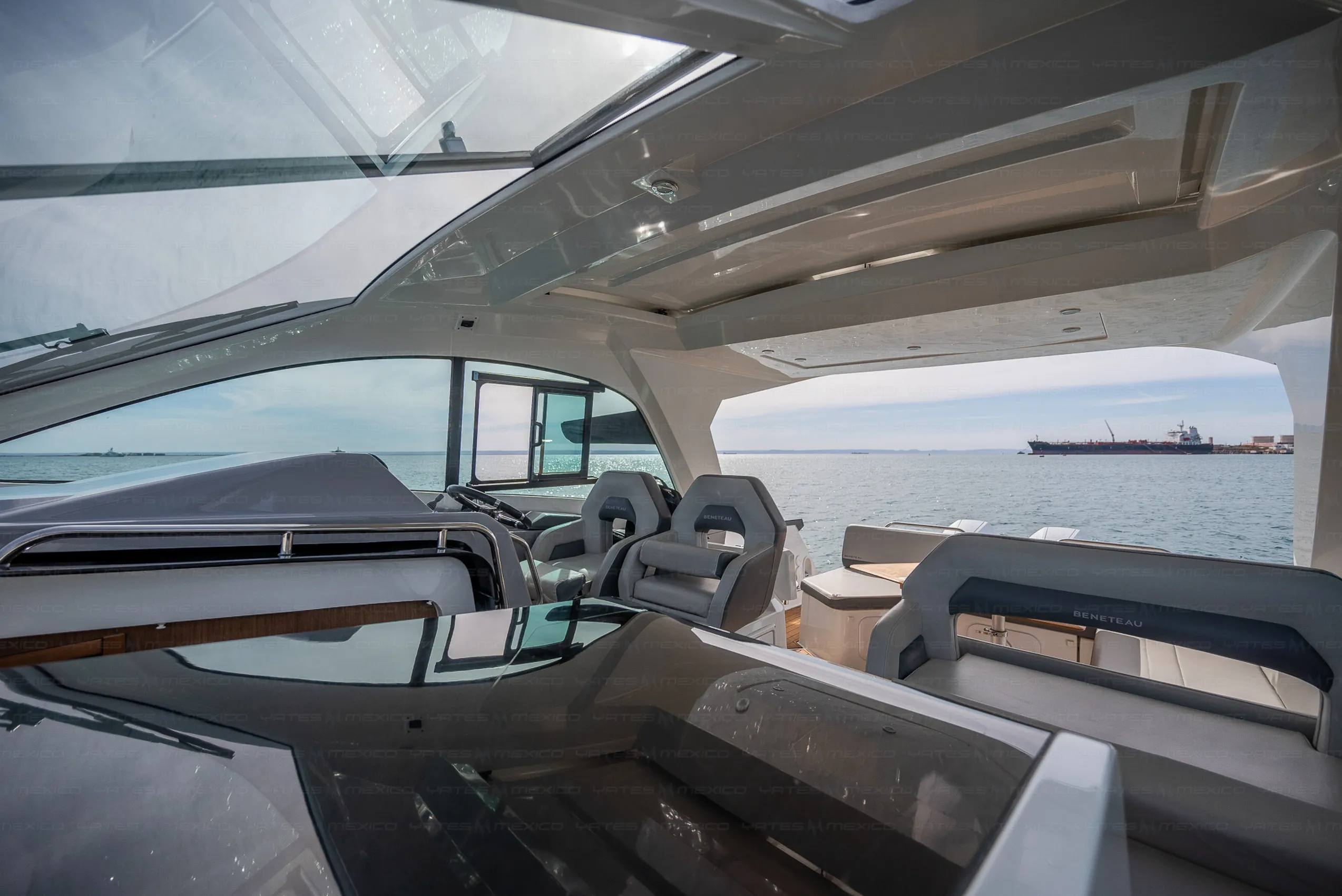 Day cruiser de lujo 36 ft · Yates México · La Paz BCS