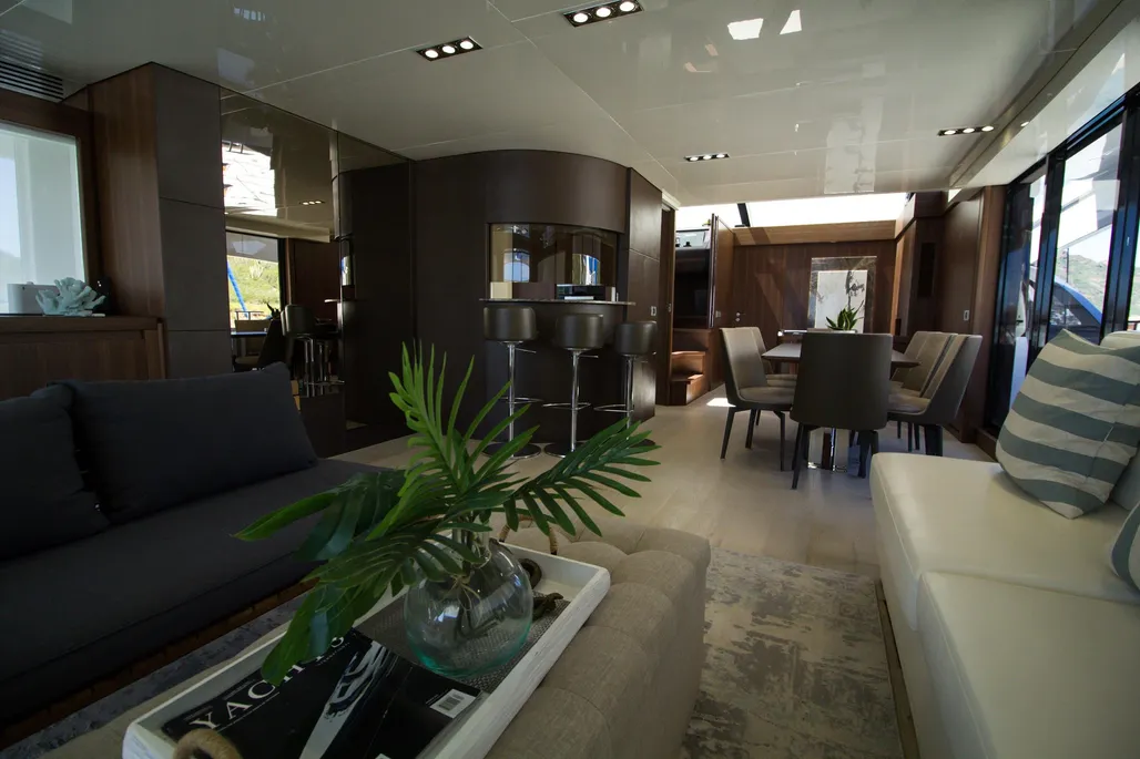Bugari 86 2021 en venta · Yates México · Sonora, México