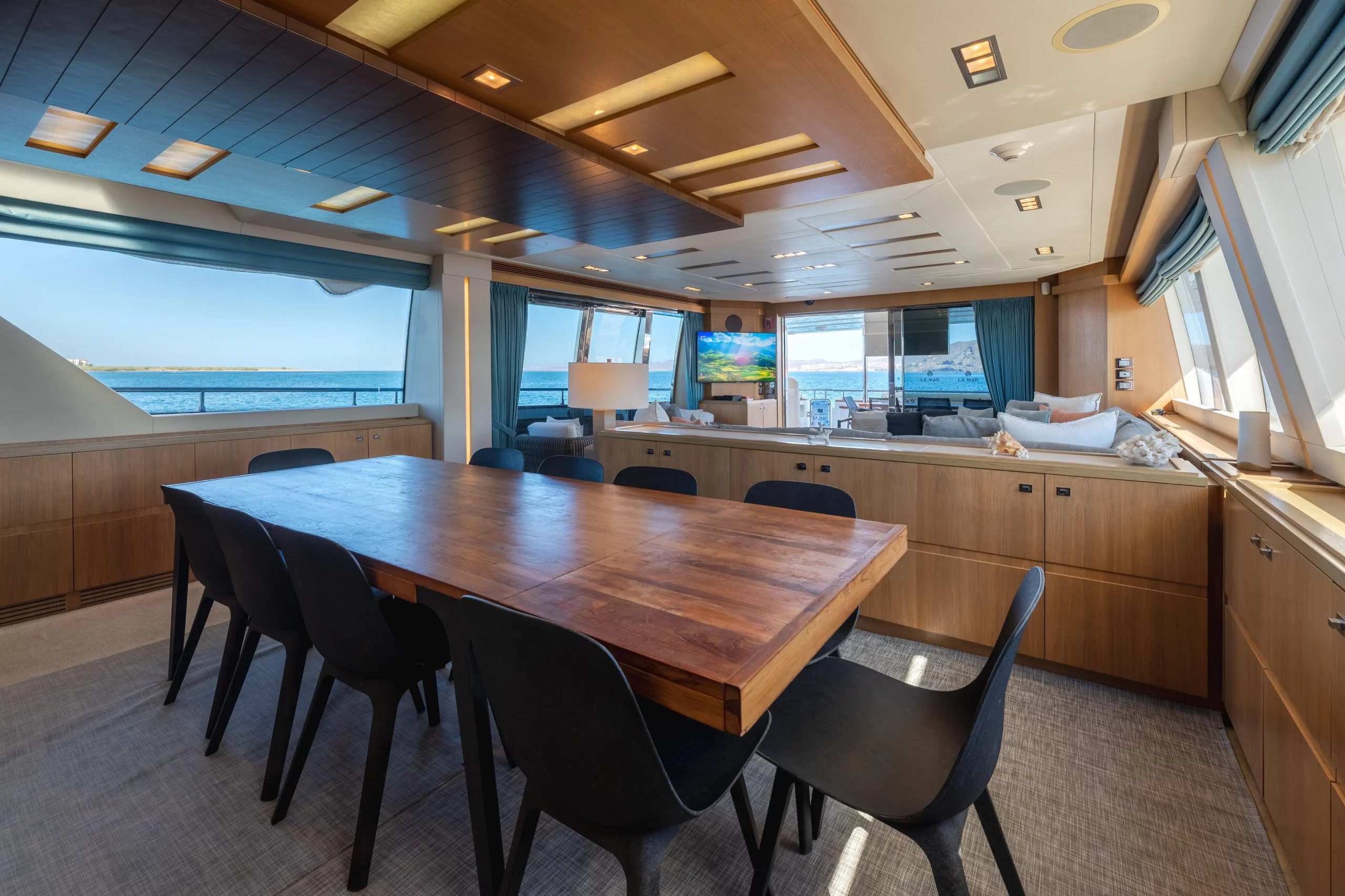 Mega Yacht Custom Line 100' en venta · Yates México · La Paz BCS