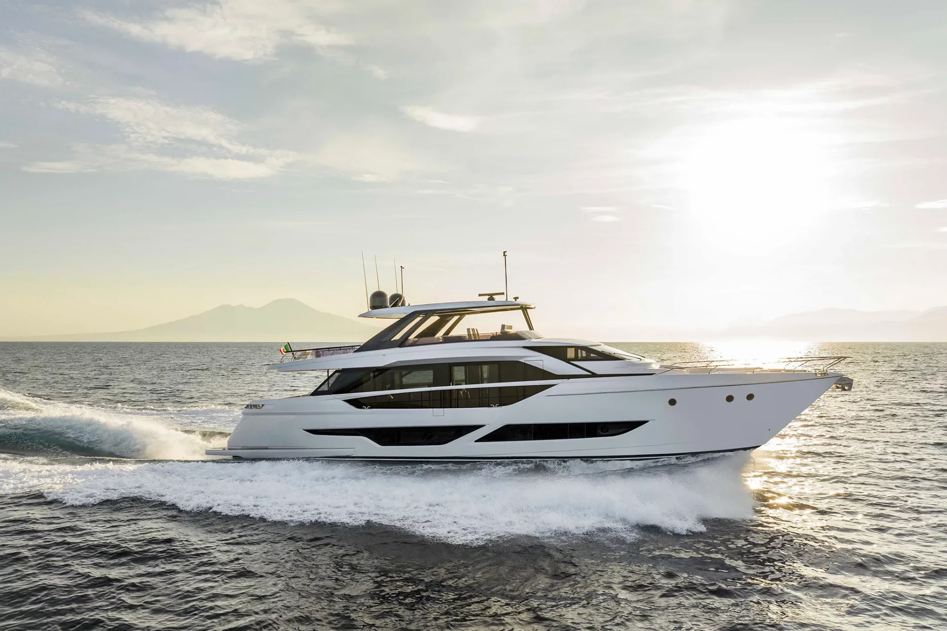 Motor Yacht de lujo 86 ft · Yates México
