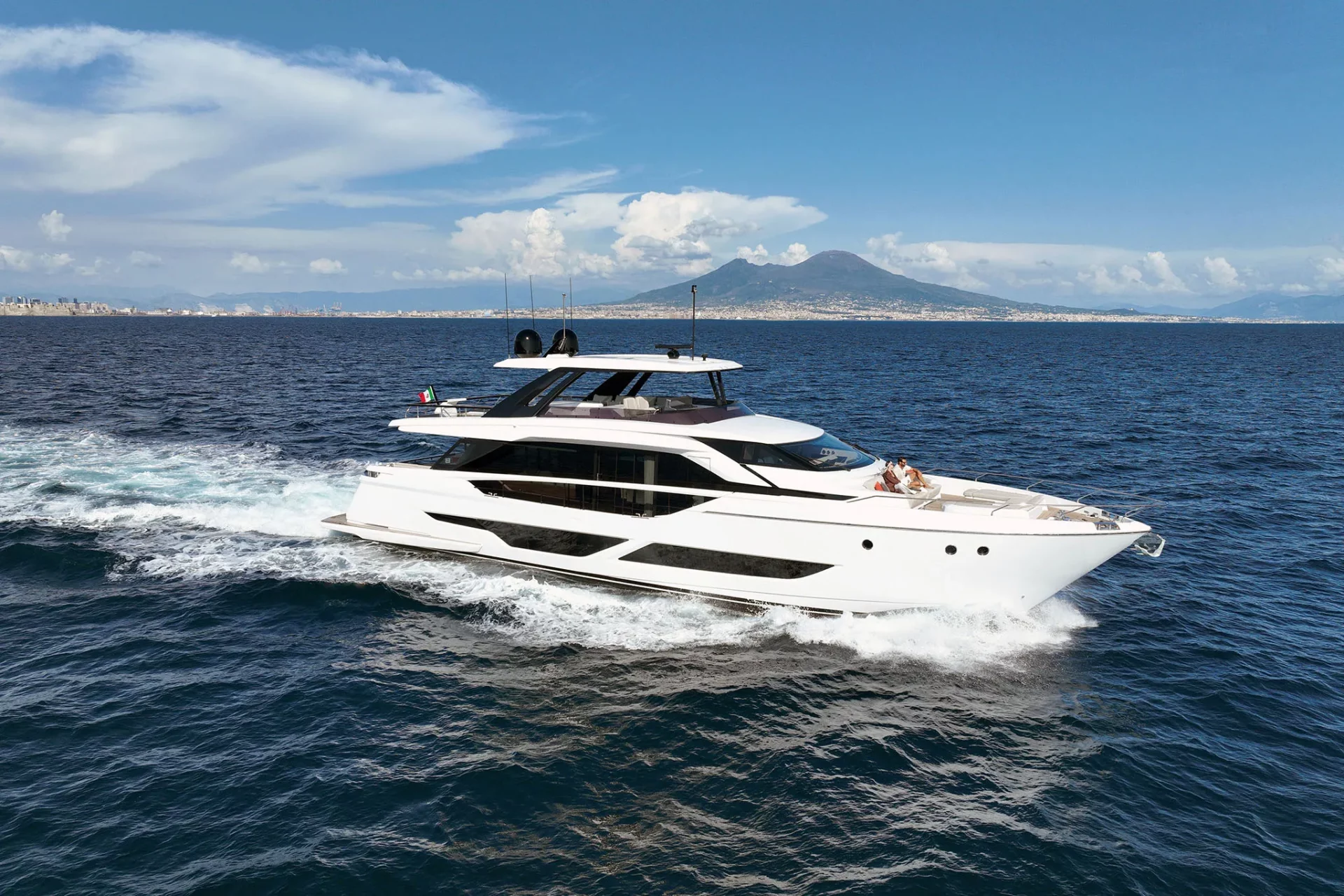 Motor Yacht de lujo 86 ft · Yates México