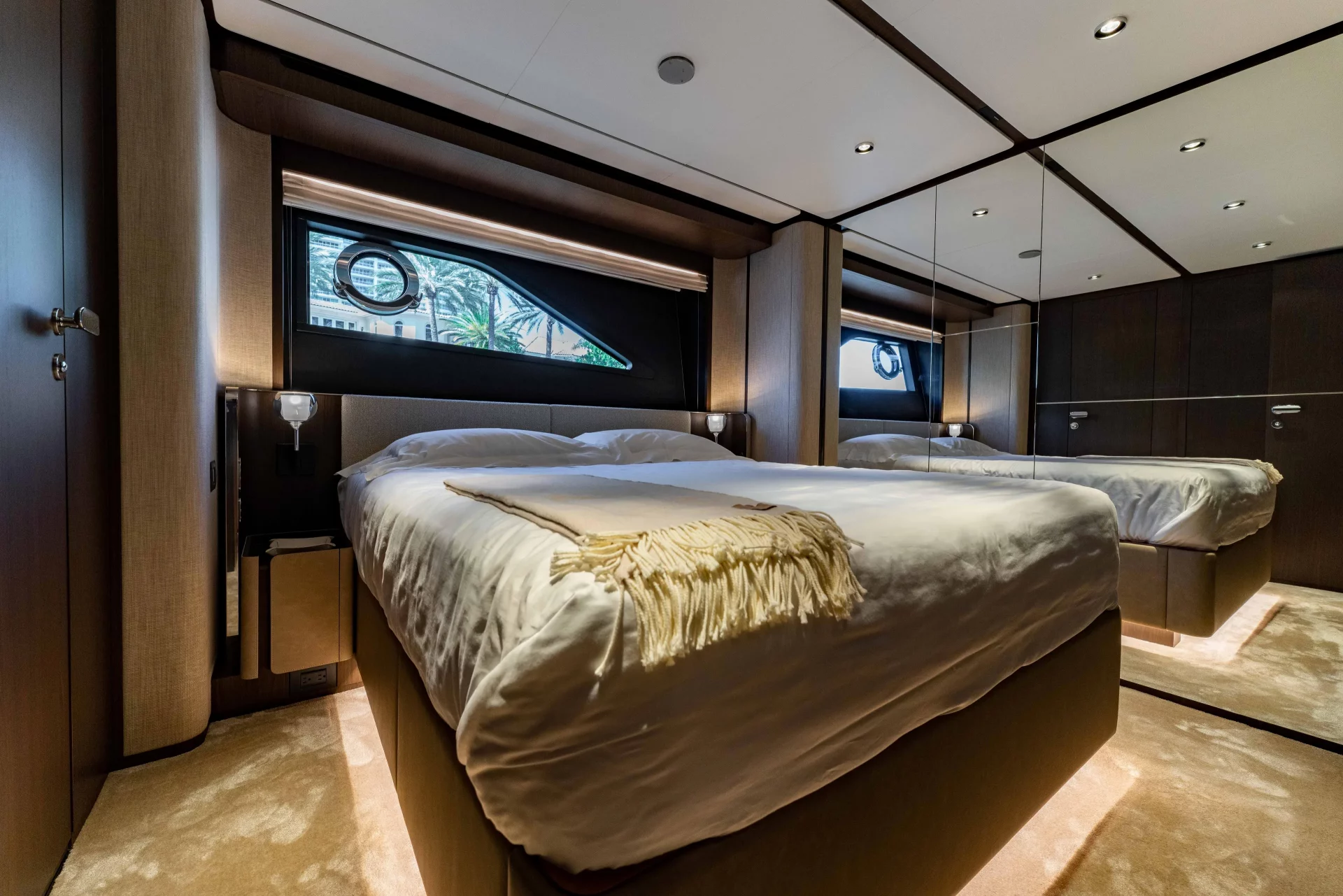 Motor Yacht de lujo 86 ft · Yates México