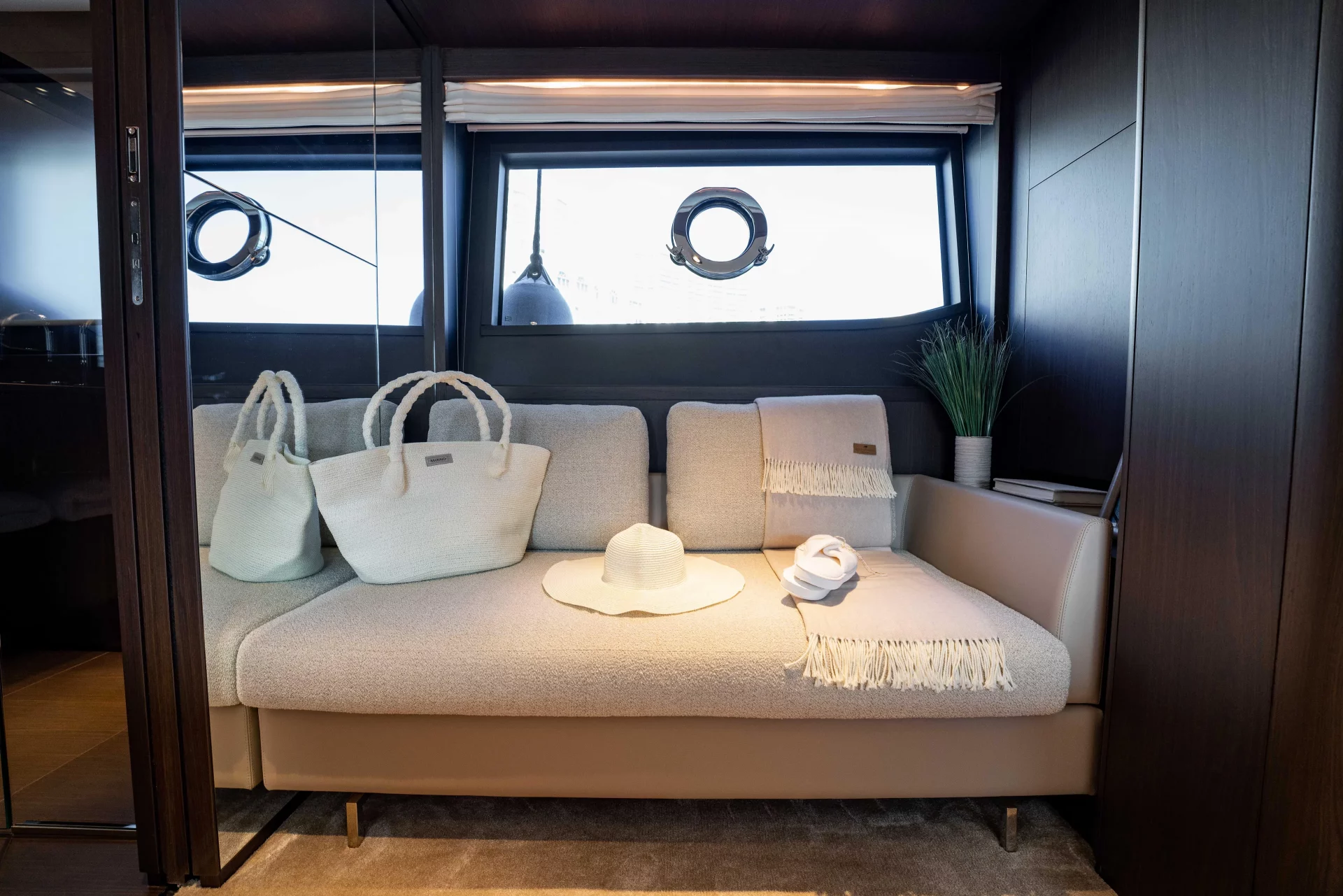 Motor Yacht de lujo 86 ft · Yates México