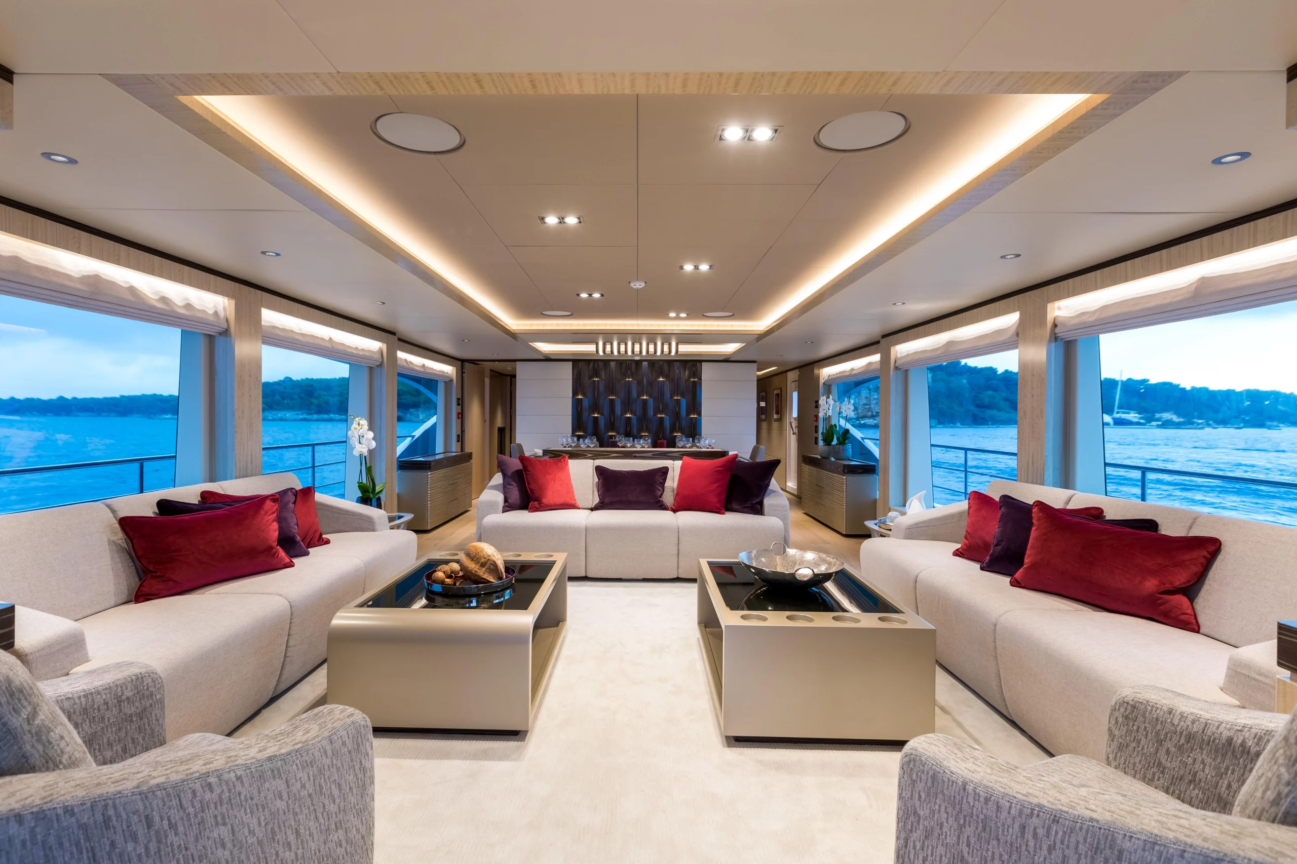 Majesty 100 motor yacht nuevo en venta · Yates México · Puerto Vallarta