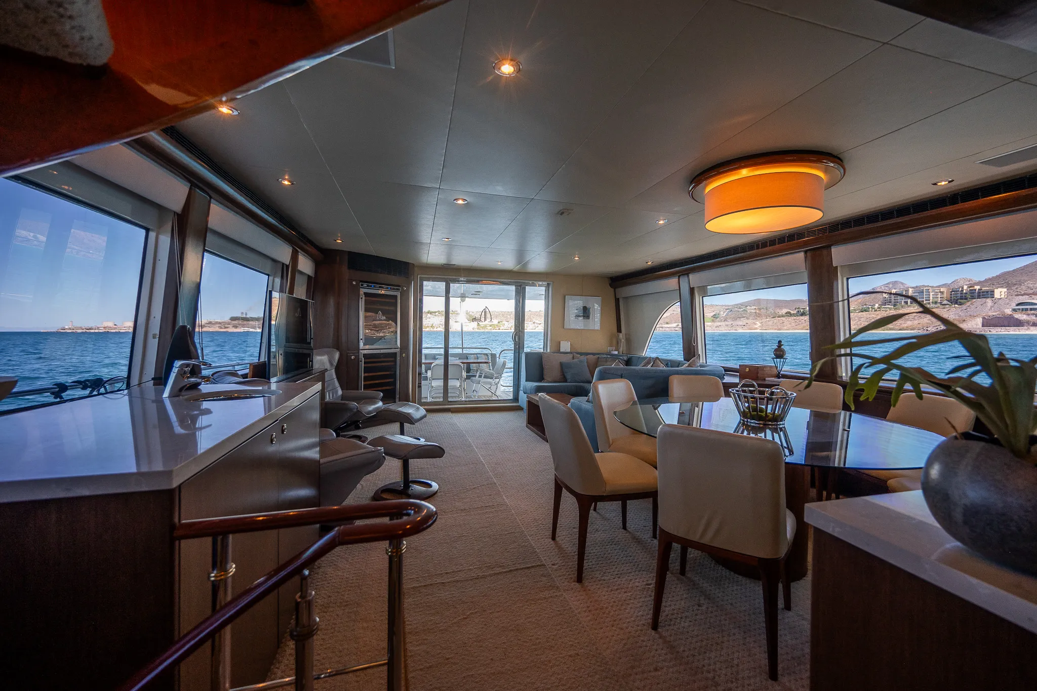Cheoy Lee Bravo 82 Mijito · Yates México · La Paz BCS · Interior & Main Saloon 1