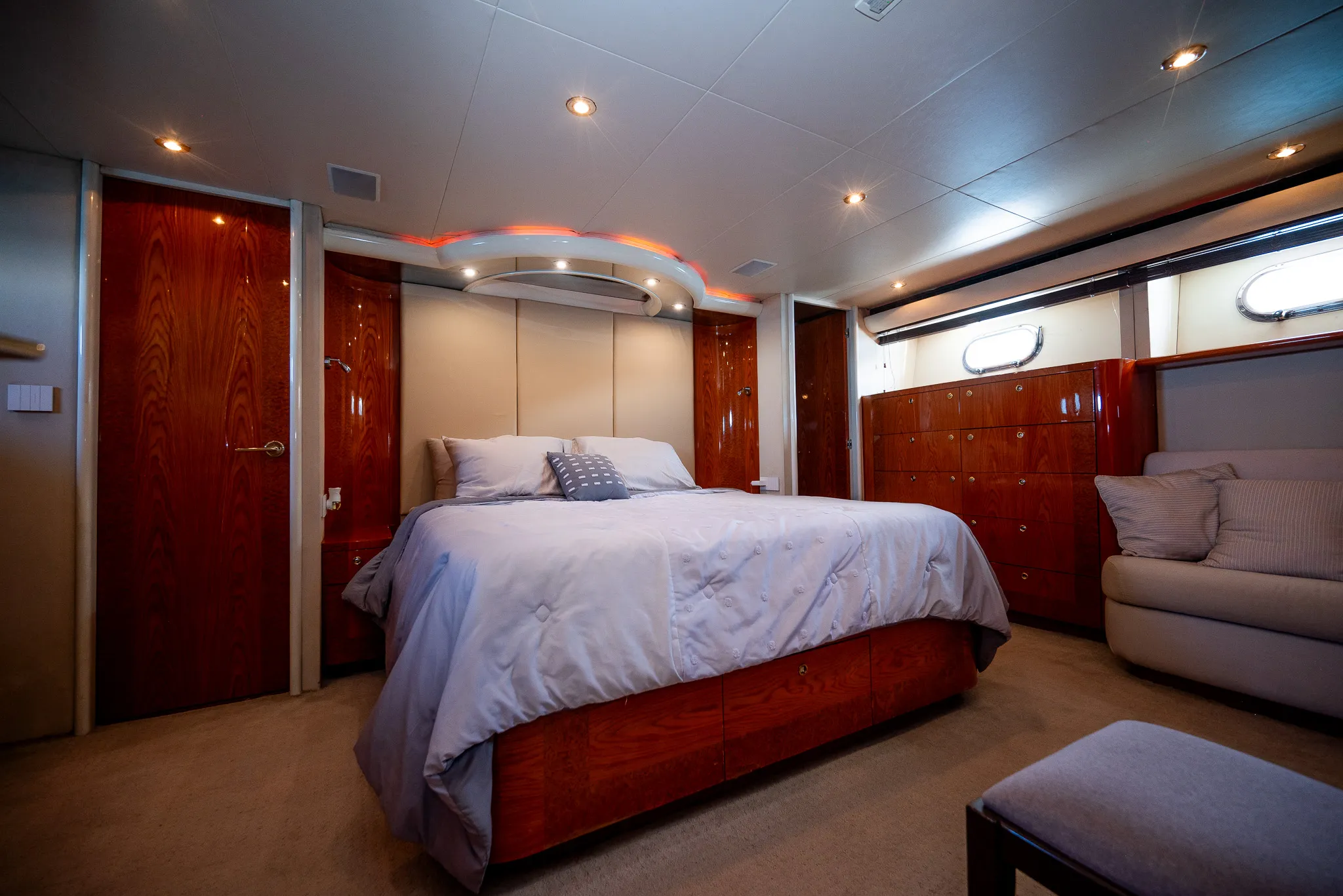 Cheoy Lee Bravo 82 Mijito · Yates México · La Paz BCS · Interior & Main Saloon 15