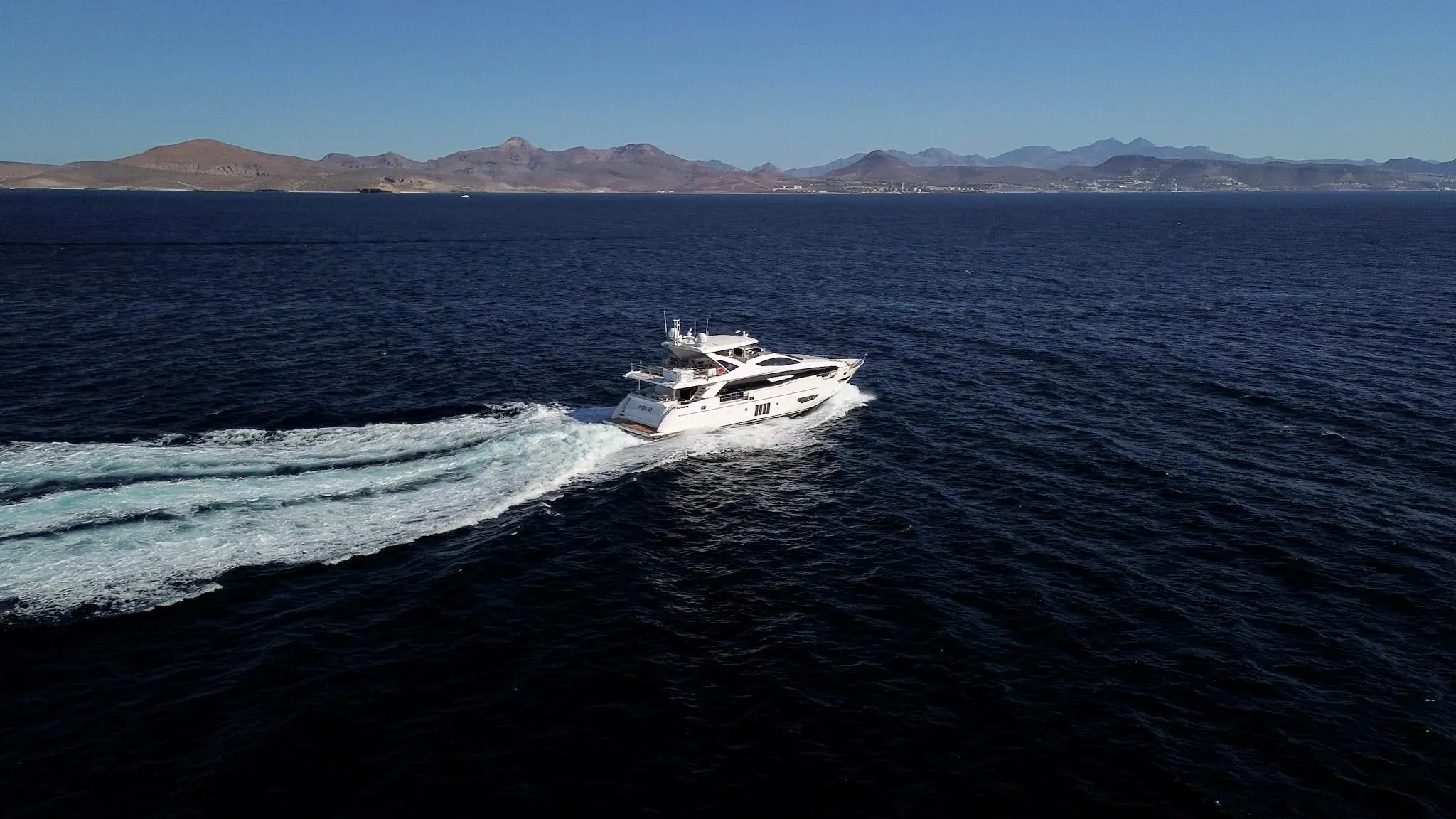 Azimut Grande 30M exterior · Yates México · La Paz BCS