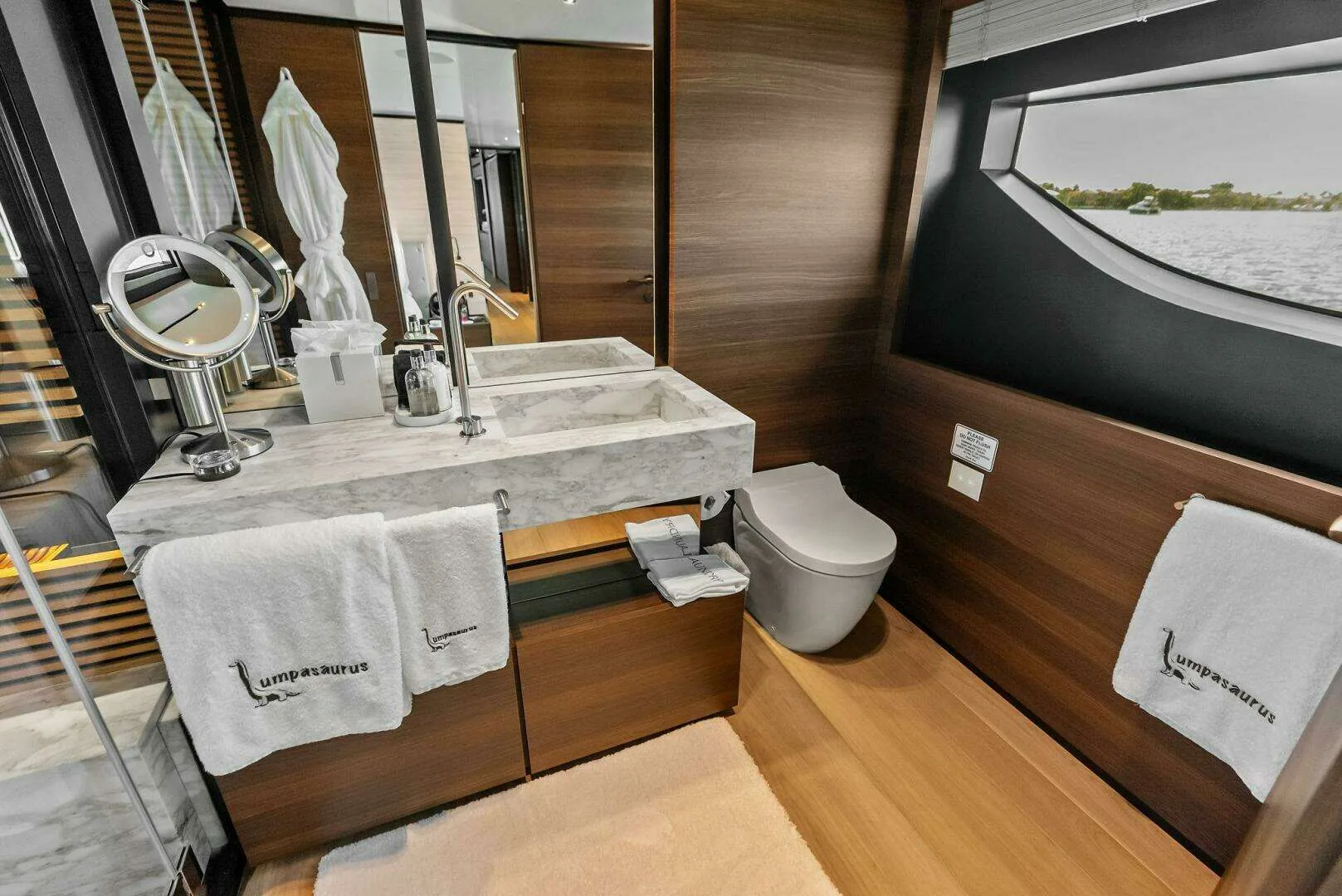 Custom Line Navetta 108 · Yate de lujo 108 ft · Yates México