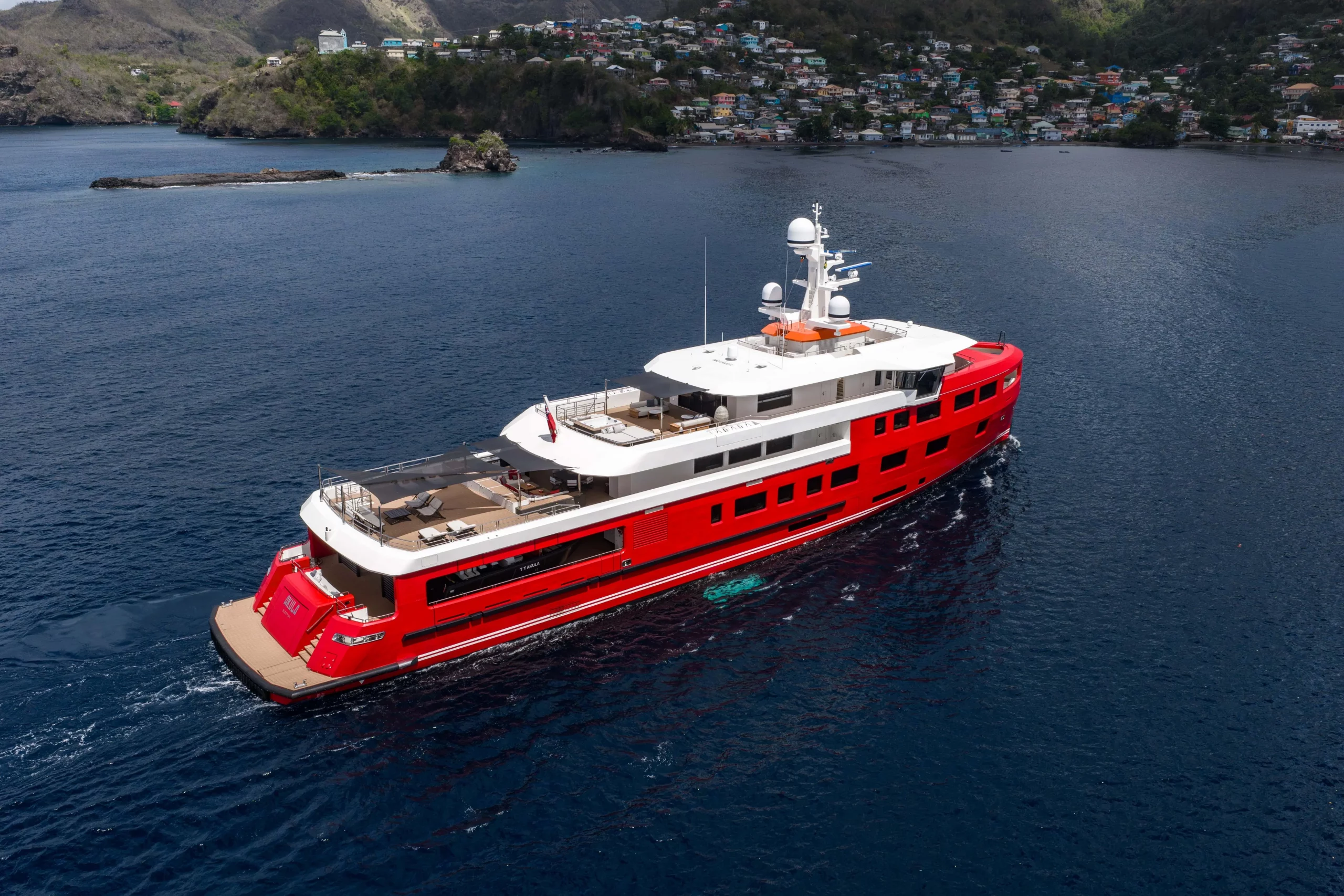 Explorer superyate Rossinavi 195' en venta · Yates México · Belice