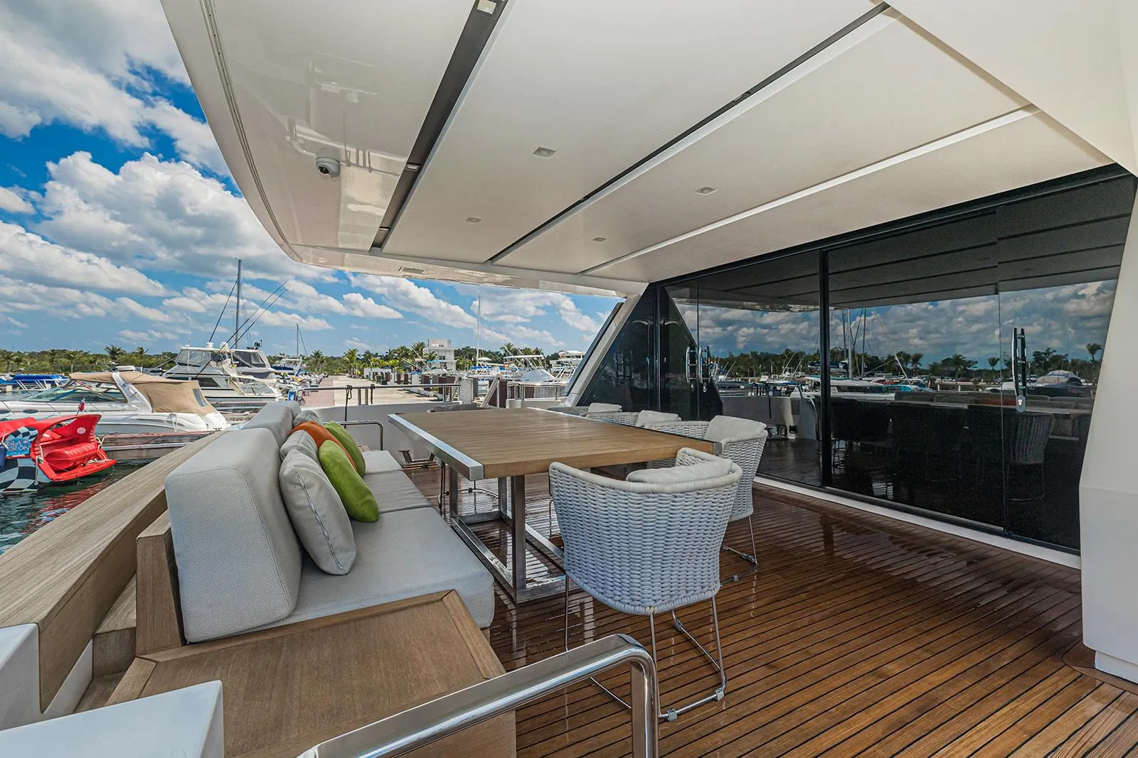 Sanlorenzo SL104 exterior lines en venta · Yates México · Cozumel
