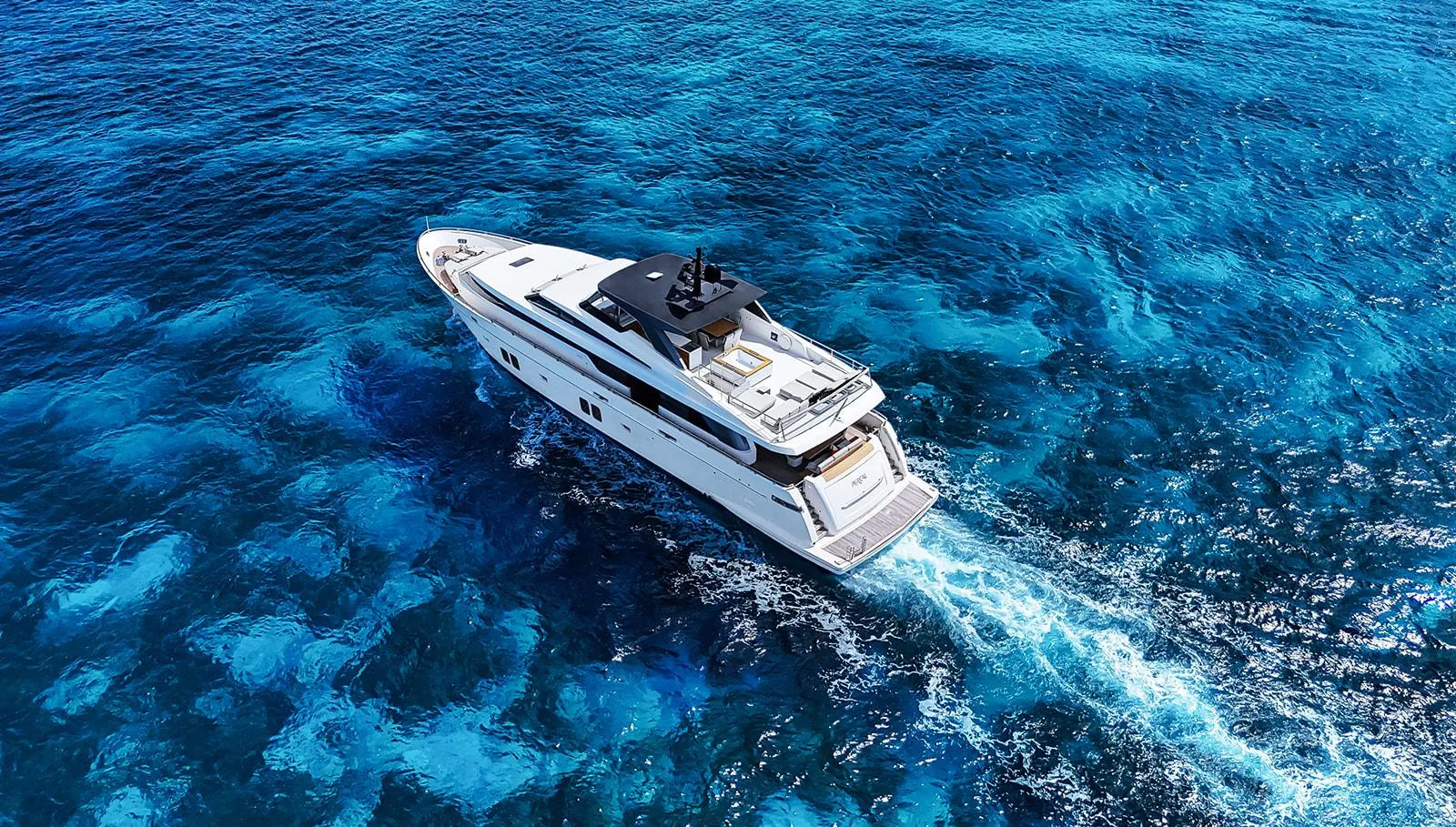 Sanlorenzo SL104 exterior lines en venta · Yates México · Cozumel