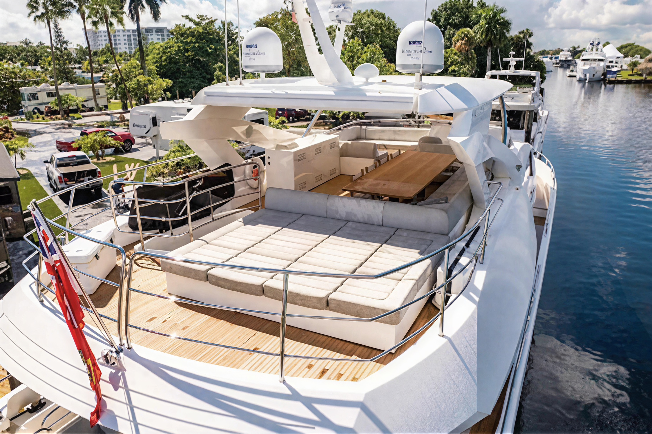 Sunseeker 86 motor yacht en venta · Yates México · Cancún