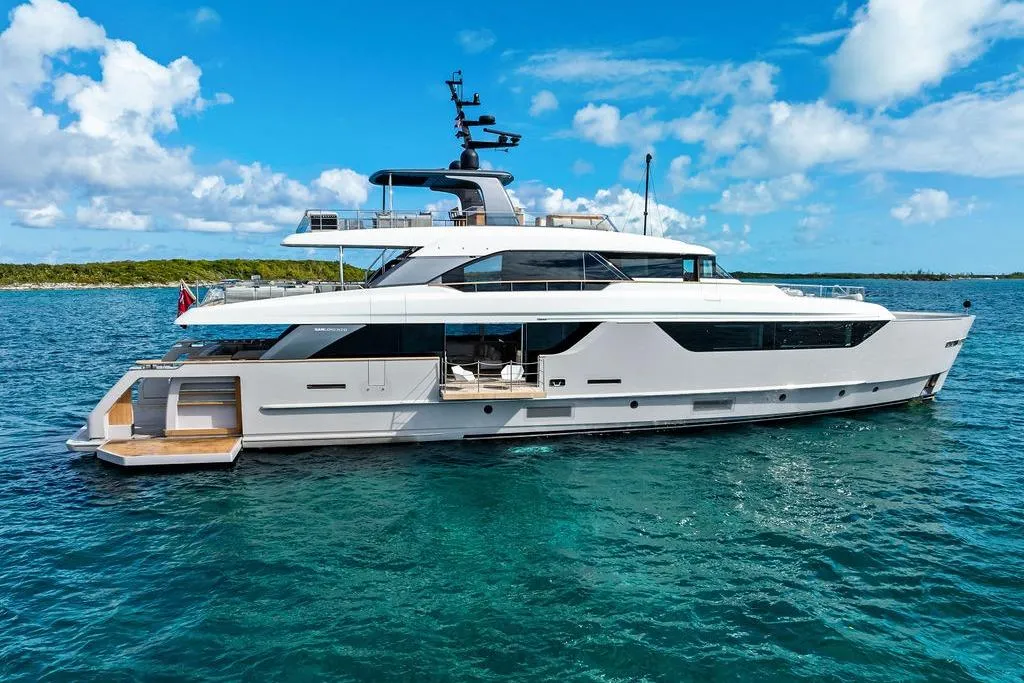 Sanlorenzo 118' en venta · Yates México