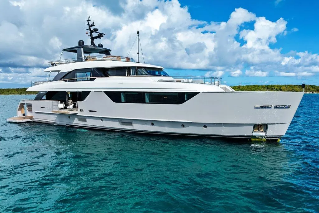 Sanlorenzo 118' en venta · Yates México