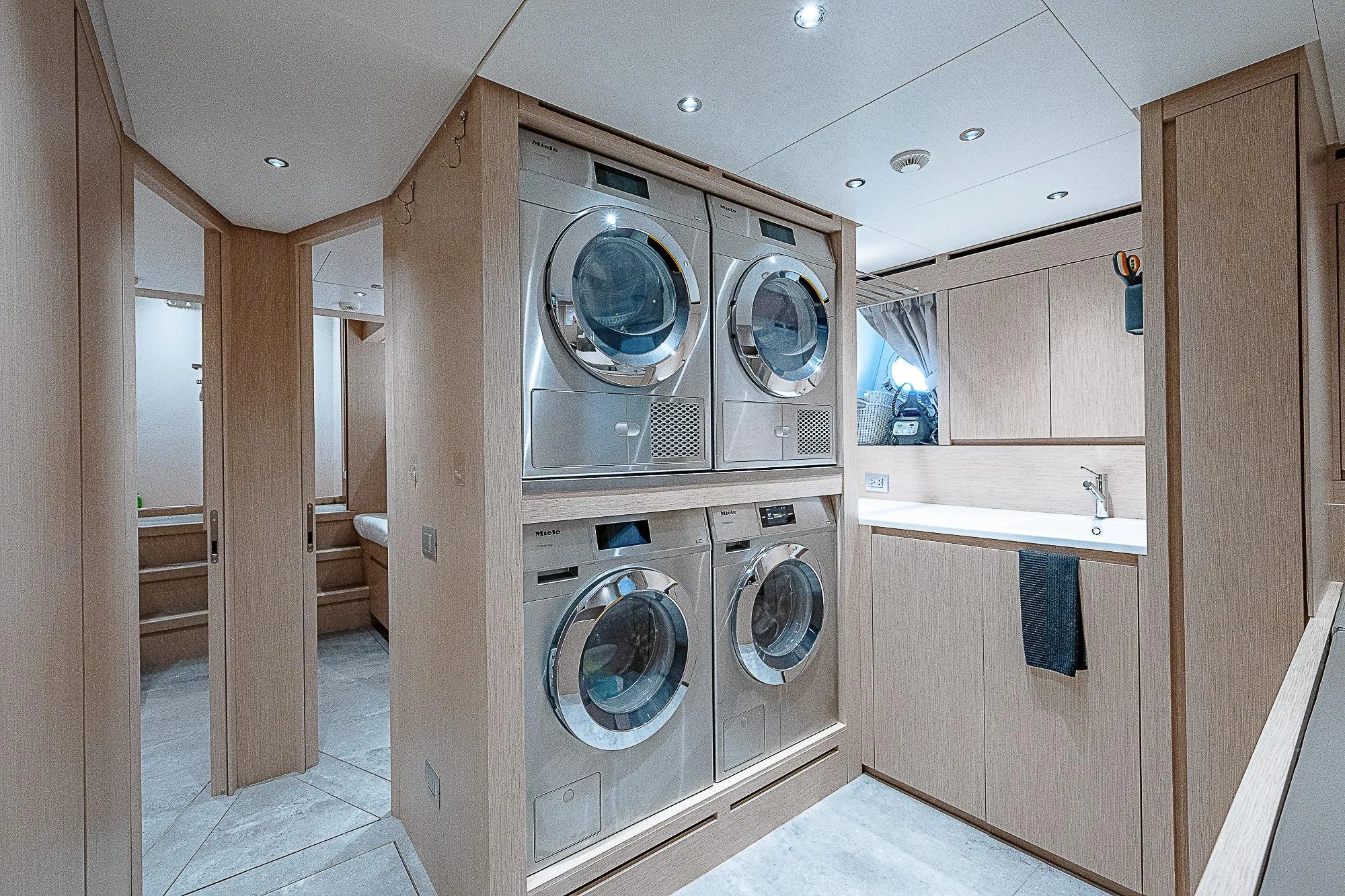 Sanlorenzo 118' en venta · Yates México