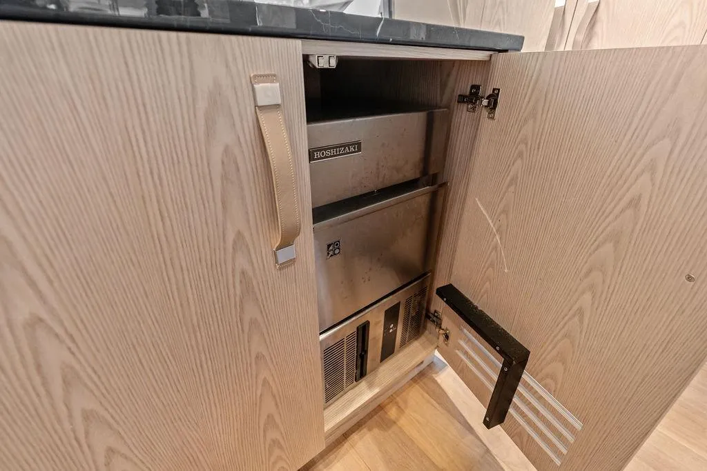 Sanlorenzo 118' en venta · Yates México