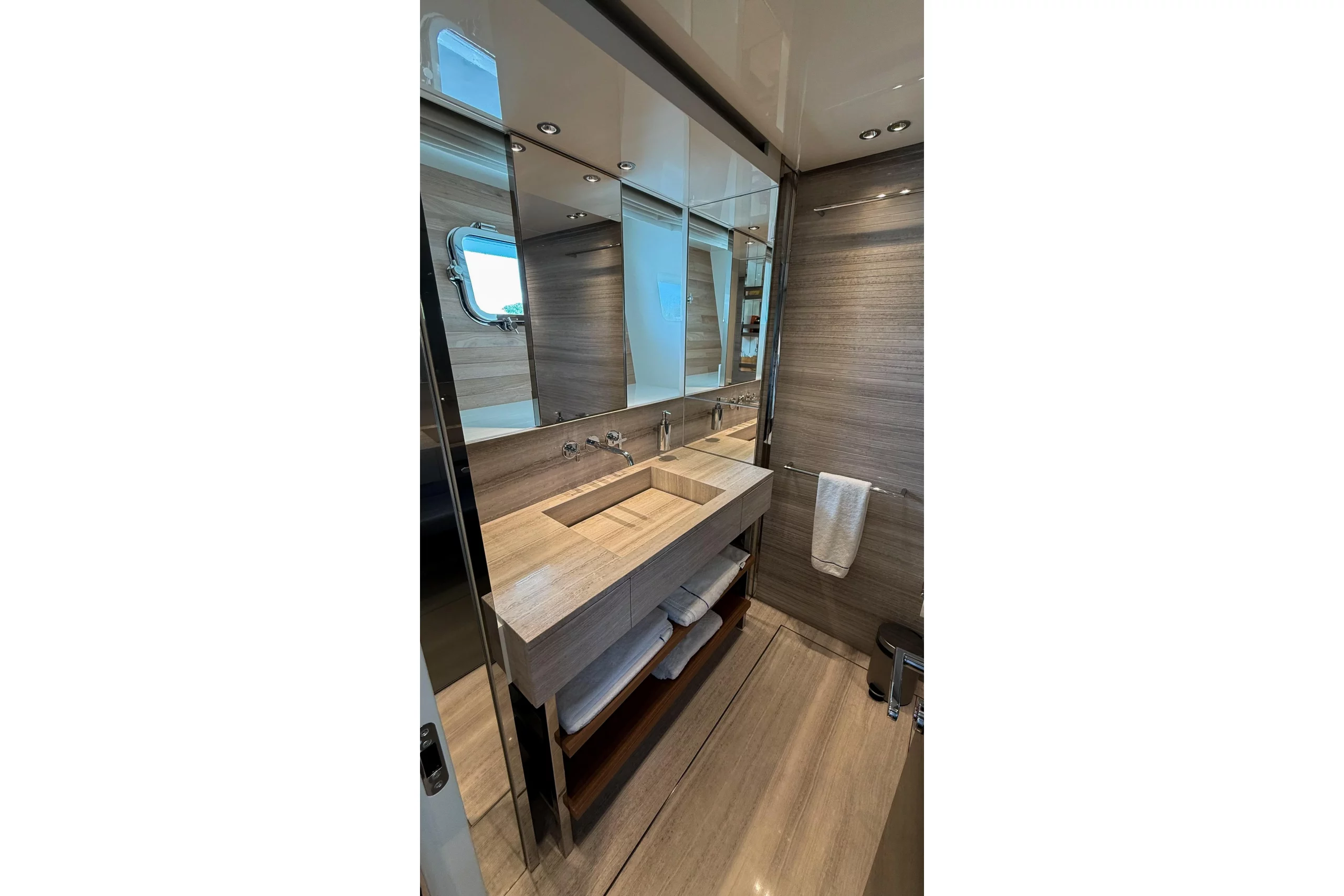 Sanlorenzo 88' en venta · Yates México · Cancún