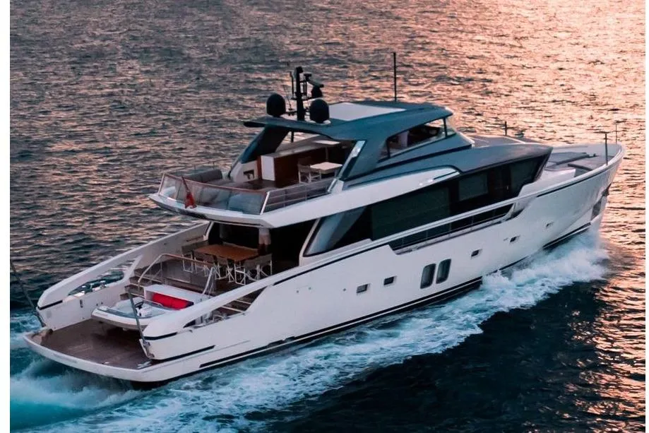 Sanlorenzo 88' en venta · Yates México · Cancún