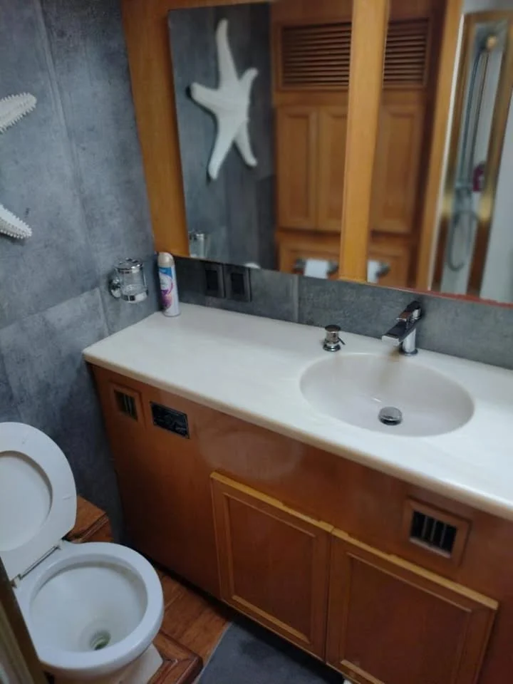 Egg Harbor 59 · baño