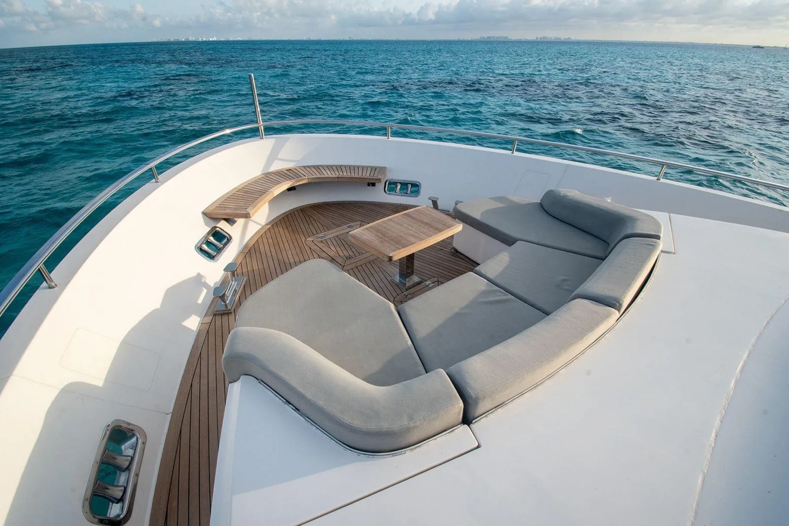 Sanlorenzo SL96 en venta · Yates México · Cancún