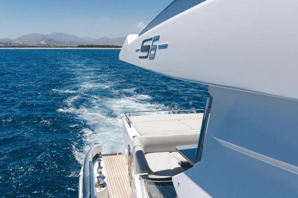 Azimut 60' en venta · Yates México