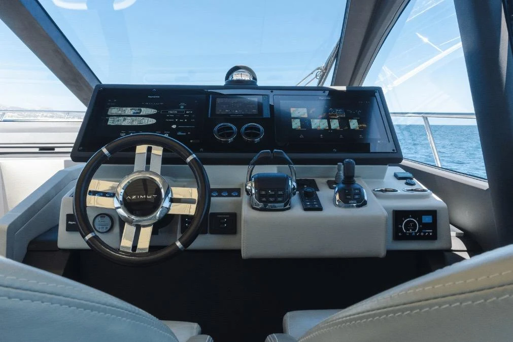 Azimut 60' en venta · Yates México