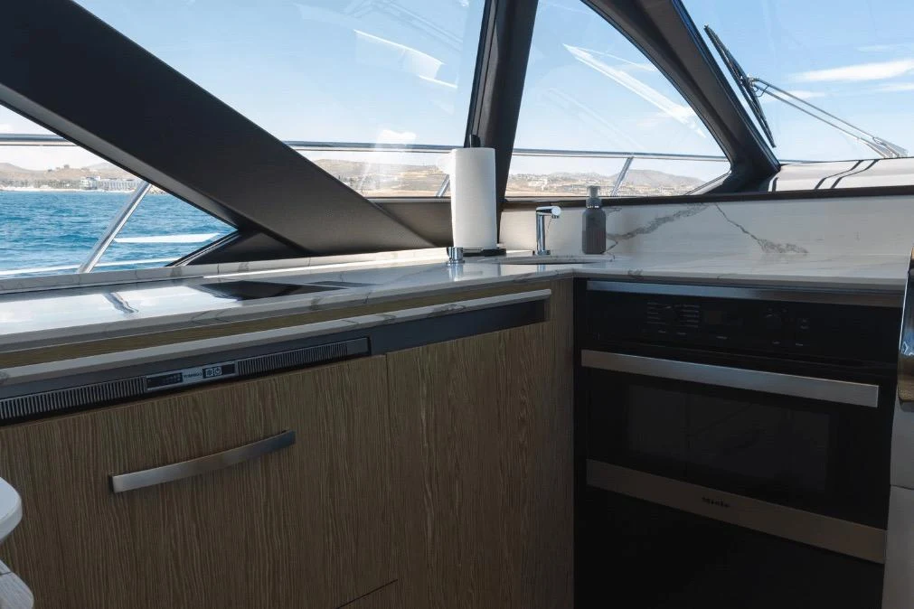 Azimut 60' en venta · Yates México