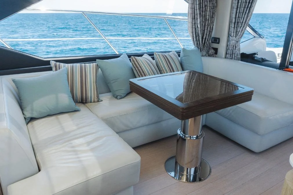 Azimut 60' en venta · Yates México