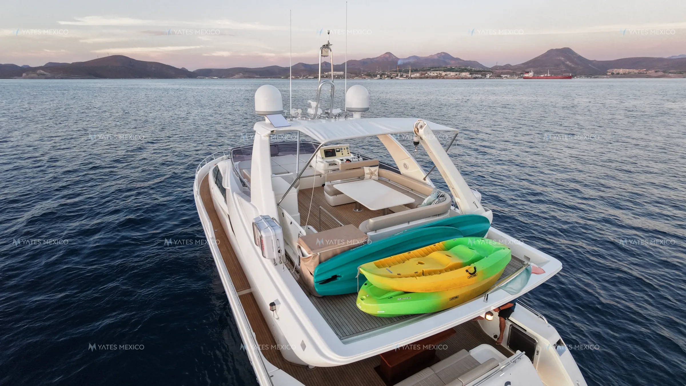 Ferretti 730 en venta en México · Yates México