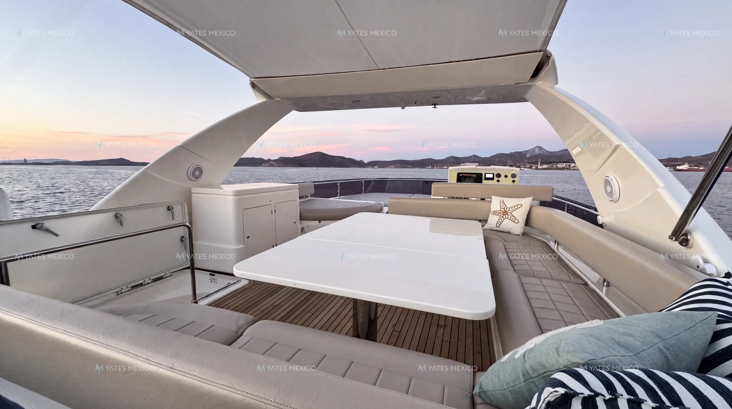 Ferretti 730 en venta en México · Yates México