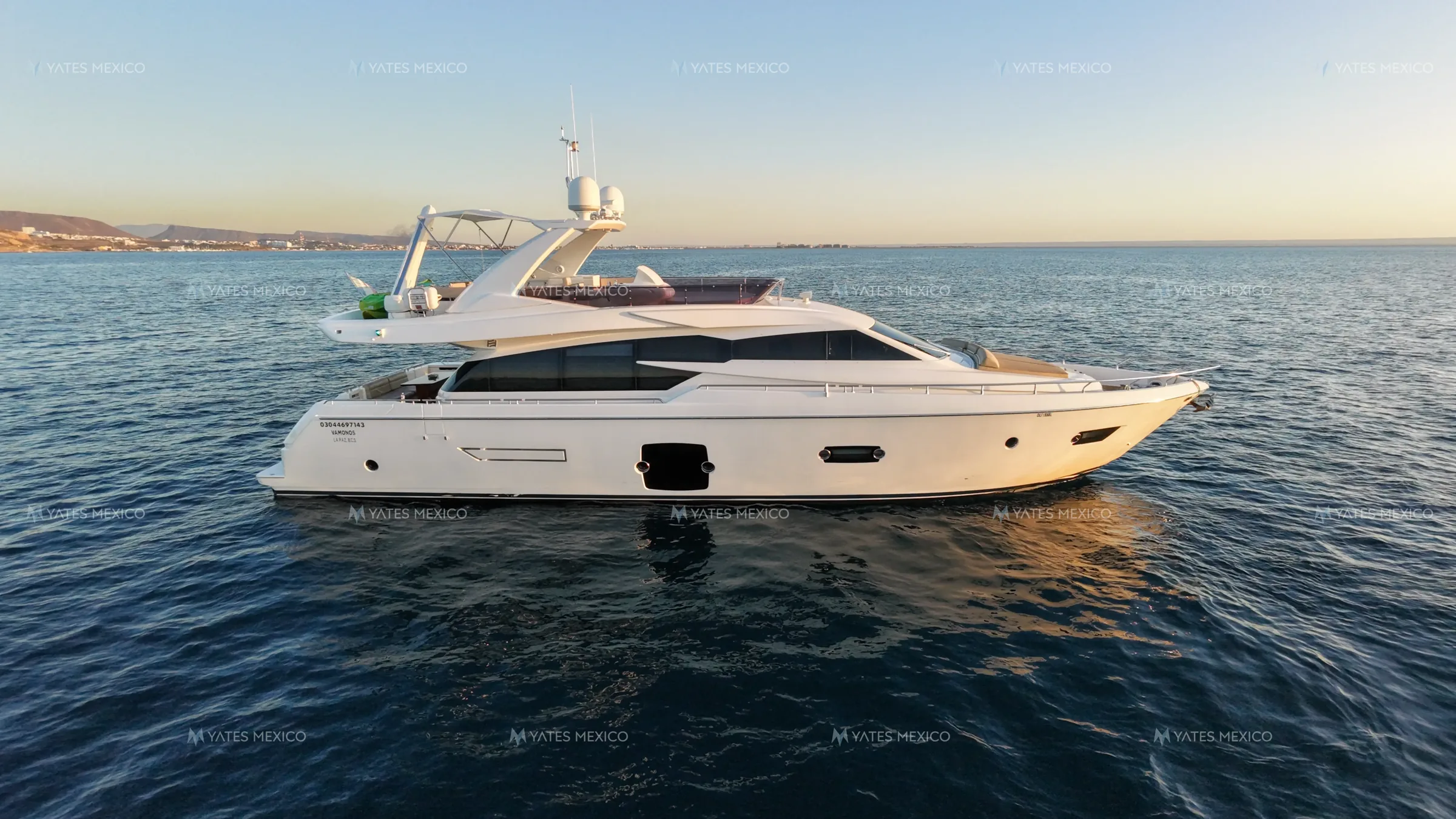 Ferretti 730 en venta en México · Yates México