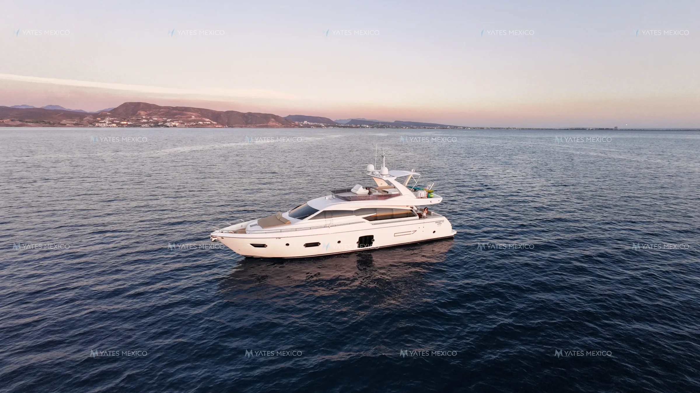 Ferretti 730 en venta en México · Yates México