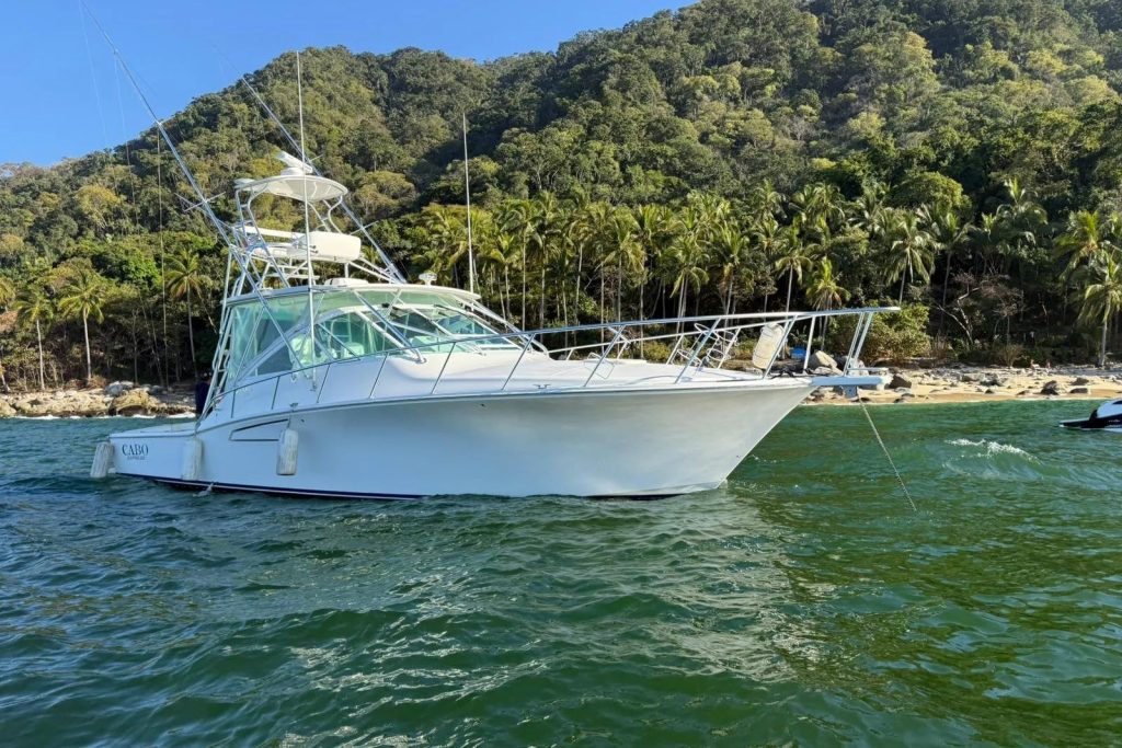 2010 Cabo 40 Express en venta en Puerto Vallarta, Jalisco