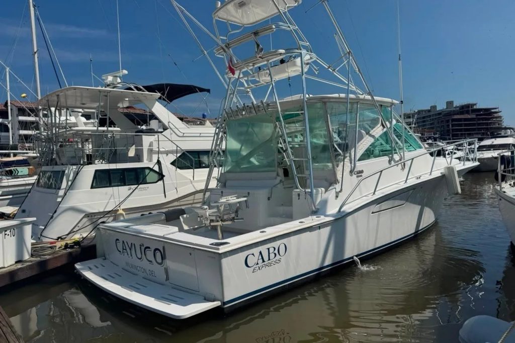 2010 Cabo 40 Express en venta en Puerto Vallarta, Jalisco, México
