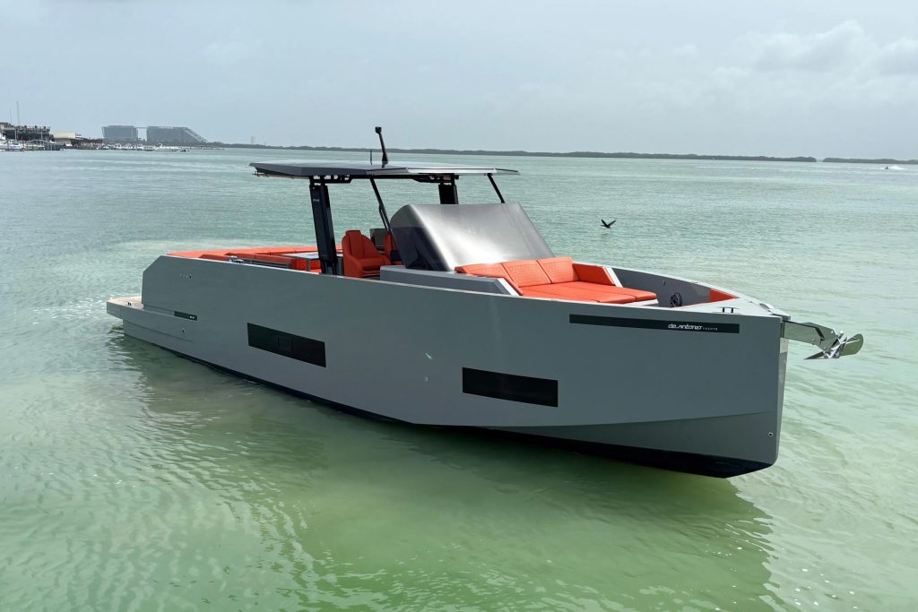 2025 De Antonio Yachts D42 en venta en Cancún, Quintana Roo, México