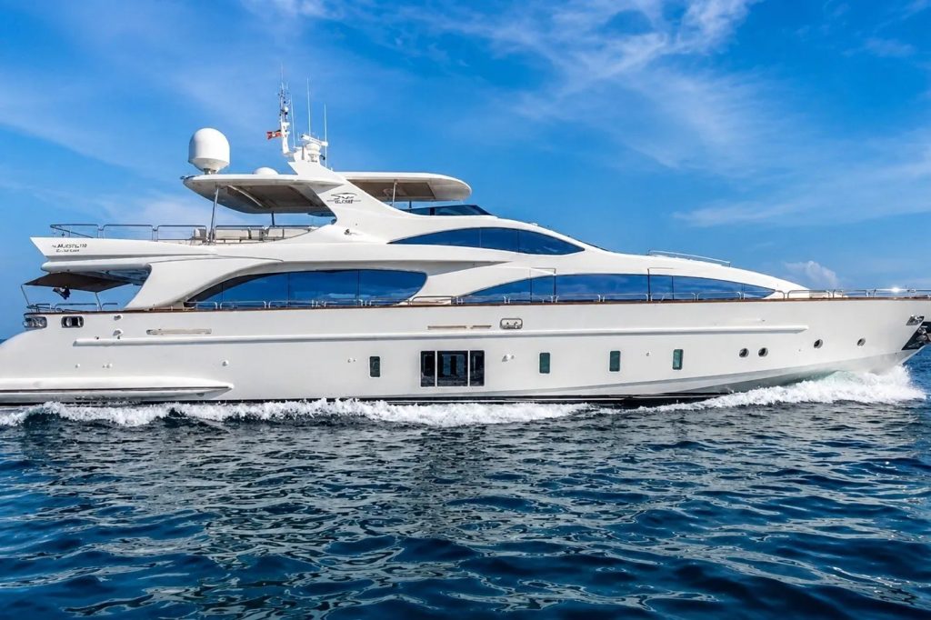 2007 Azimut 105 en venta en Puerto Vallarta, Jalisco