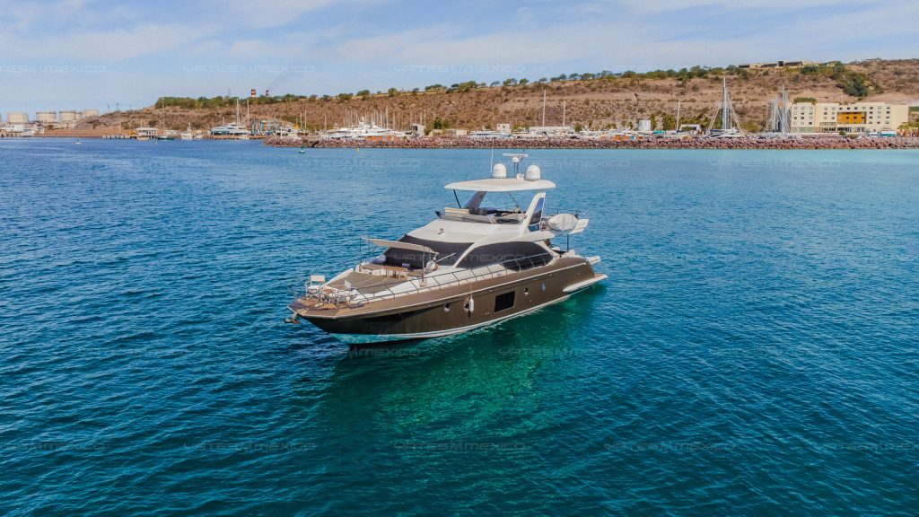2017 Azimut 66' en venta en Cancún, Quintana Roo