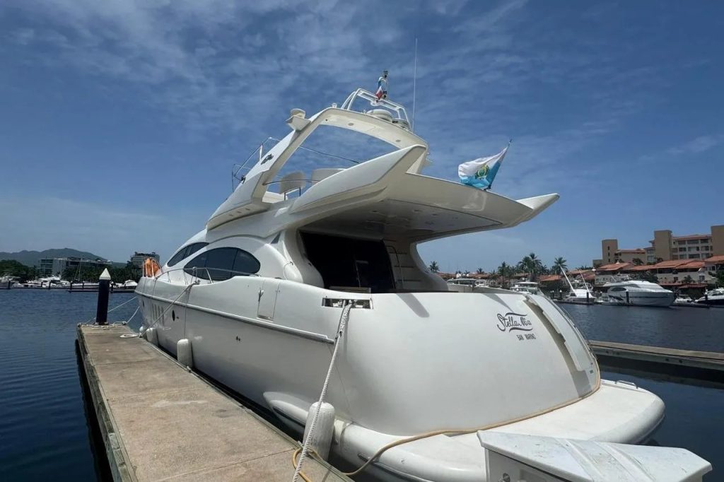2001 Azimut 68 Plus en venta en Ixtapa-Zihuatanejo, Guerrero, México