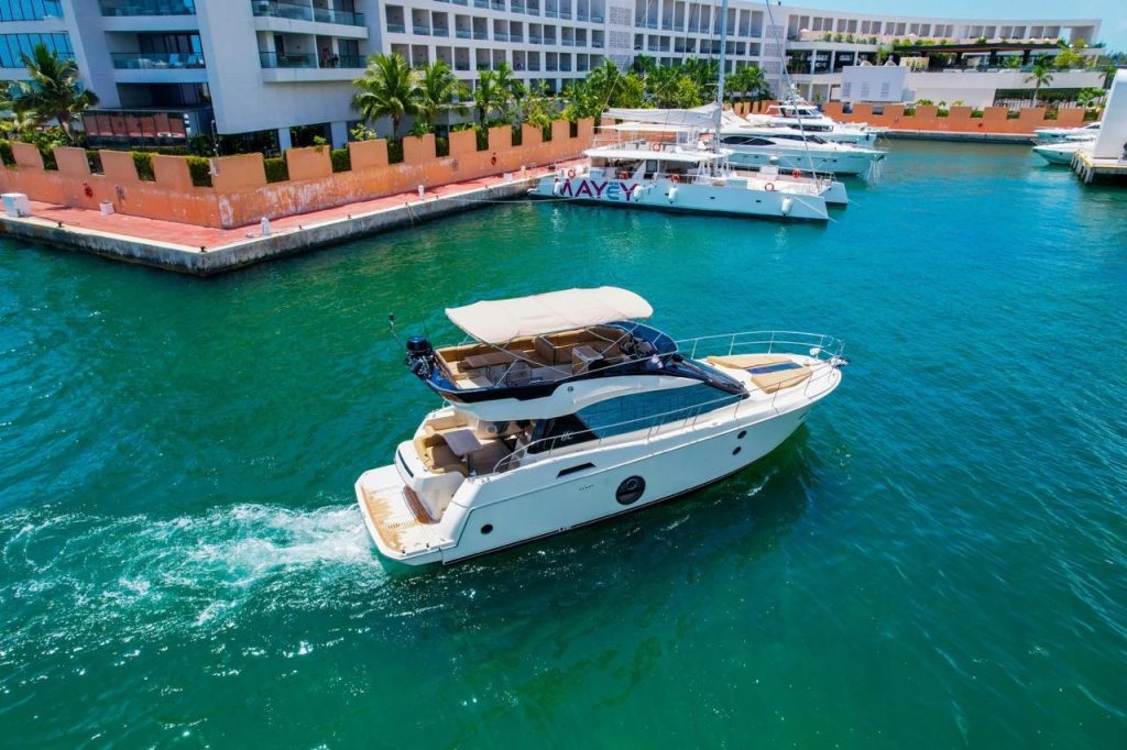 2016 Monte Carlo Yachts MC5 en venta en Cancún, Quintana Roo, México