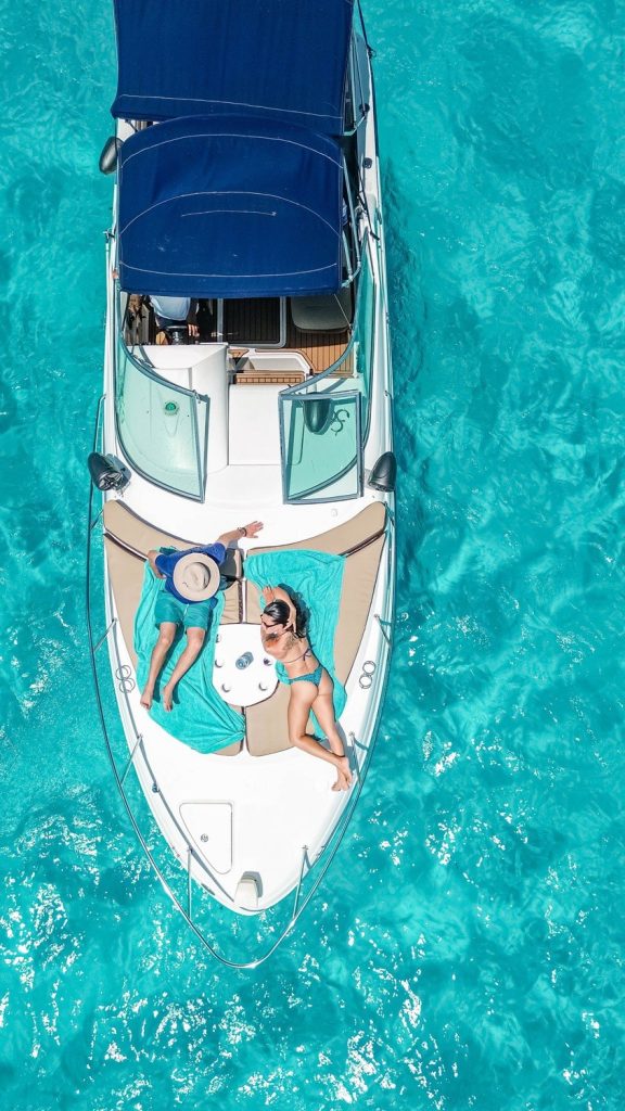 2008 Sea Ray 28 pies en venta en Zona Hotelera, Isla Dorada, Quintana Roo, México
