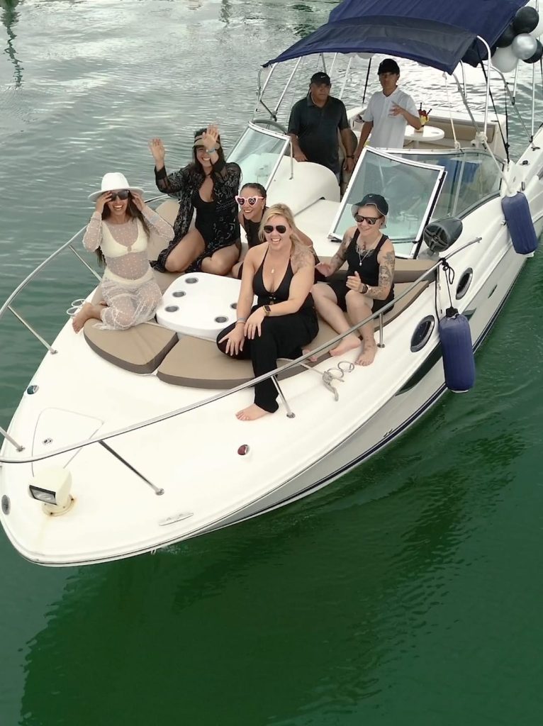2008 Sea Ray 28 pies en venta en Zona Hotelera, Isla Dorada, Quintana Roo